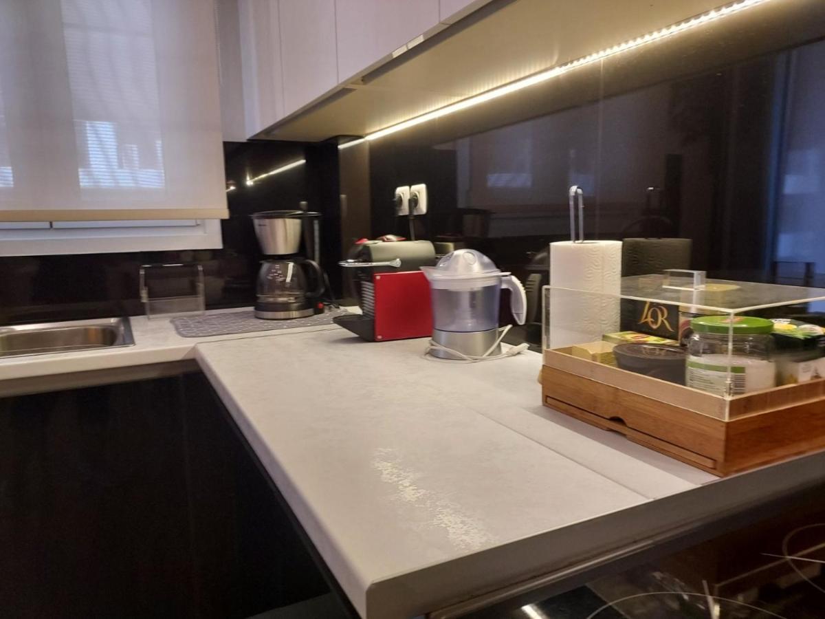 Апартаменты Acropolis Metro Station Flat 2 Афины Экстерьер фото