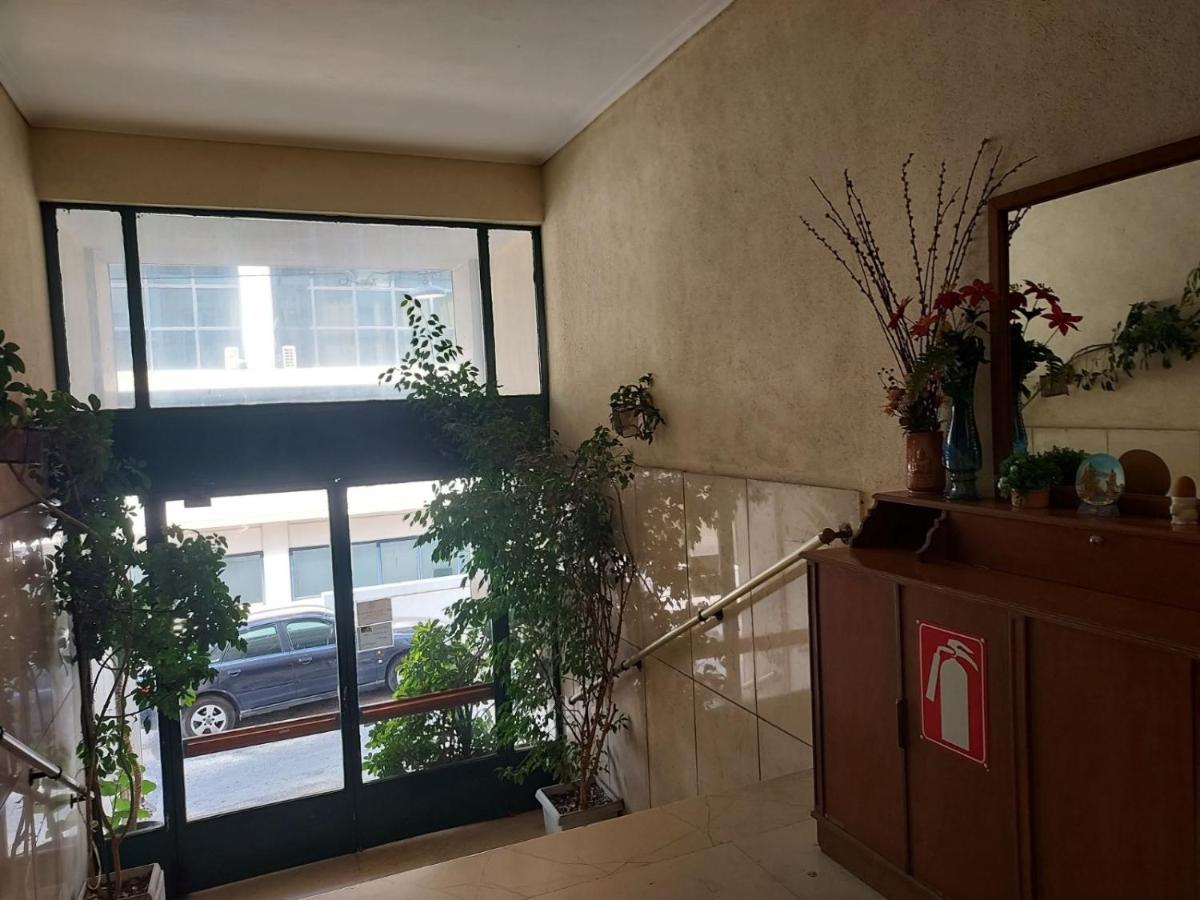Апартаменты Acropolis Metro Station Flat 2 Афины Экстерьер фото